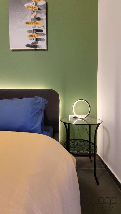Modern - 50 M From Sea - Free Wi-Fi - Super Cool - Terrace - Fully Air-Conditioned خليج سانت بول المظهر الخارجي الصورة