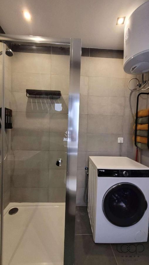 Modern - 50 M From Sea - Free Wi-Fi - Super Cool - Terrace - Fully Air-Conditioned خليج سانت بول المظهر الخارجي الصورة